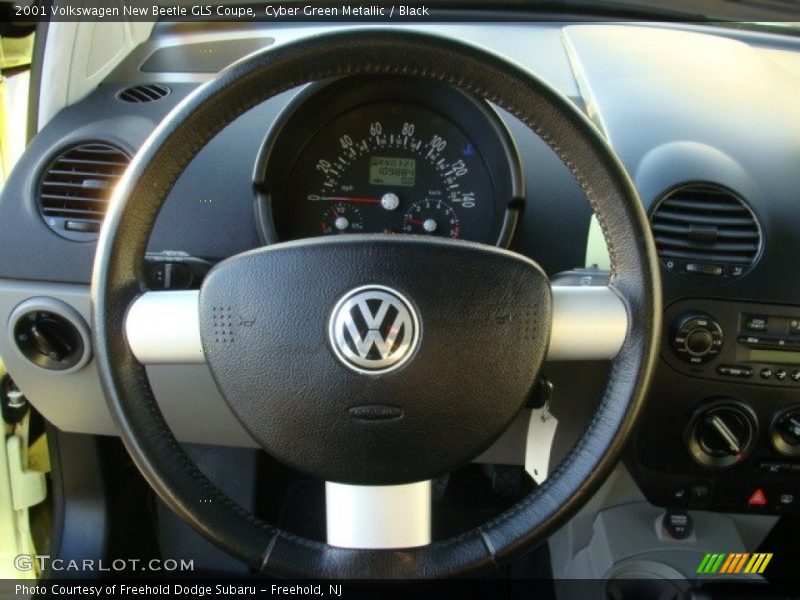 Cyber Green Metallic / Black 2001 Volkswagen New Beetle GLS Coupe