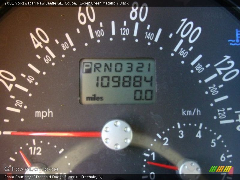Cyber Green Metallic / Black 2001 Volkswagen New Beetle GLS Coupe