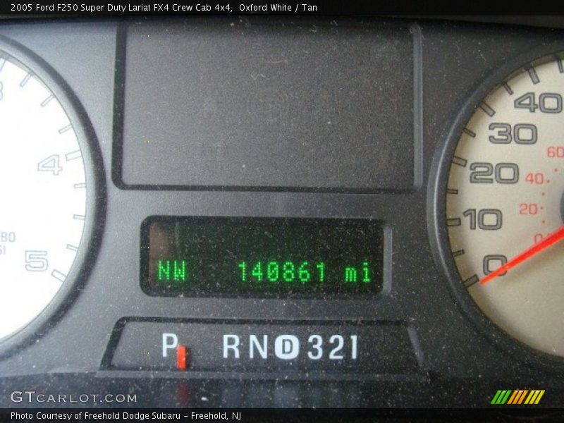 Oxford White / Tan 2005 Ford F250 Super Duty Lariat FX4 Crew Cab 4x4