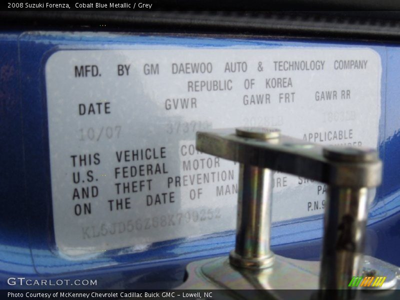 Cobalt Blue Metallic / Grey 2008 Suzuki Forenza