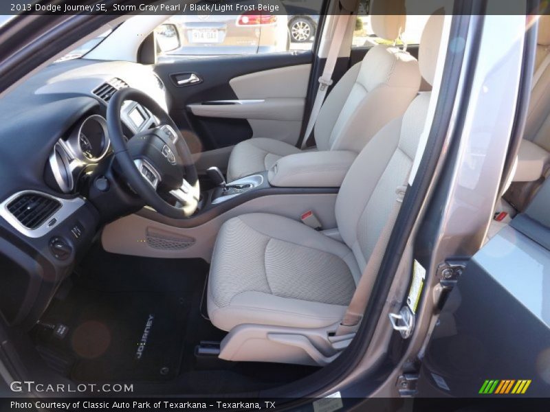 Storm Gray Pearl / Black/Light Frost Beige 2013 Dodge Journey SE