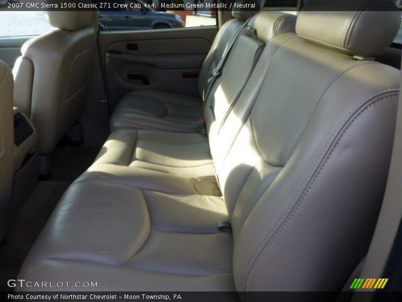 Medium Green Metallic / Neutral 2007 GMC Sierra 1500 Classic Z71 Crew Cab 4x4