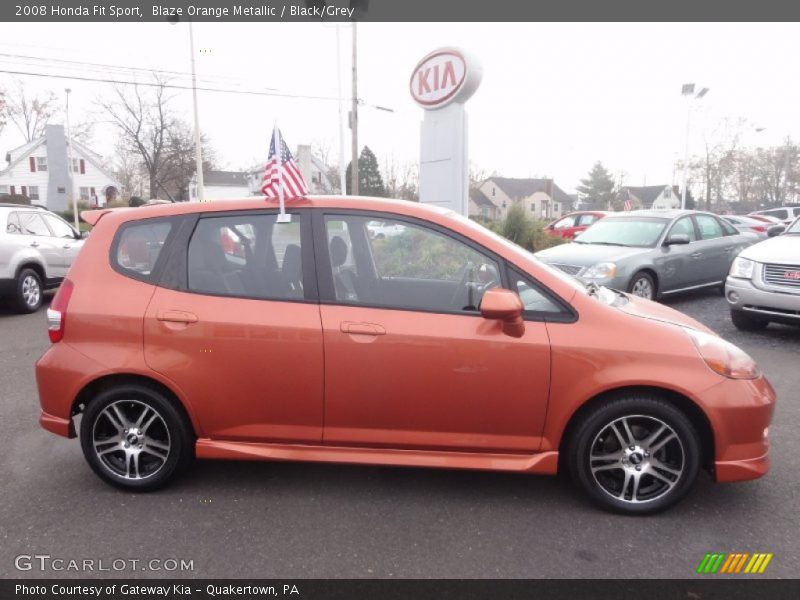 Blaze Orange Metallic / Black/Grey 2008 Honda Fit Sport