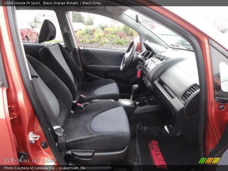 Blaze Orange Metallic / Black/Grey 2008 Honda Fit Sport