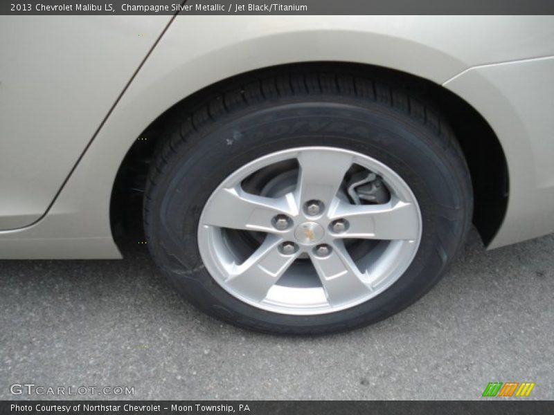 Champagne Silver Metallic / Jet Black/Titanium 2013 Chevrolet Malibu LS