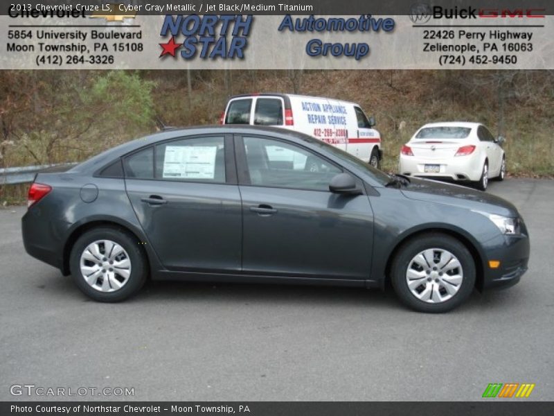 Cyber Gray Metallic / Jet Black/Medium Titanium 2013 Chevrolet Cruze LS