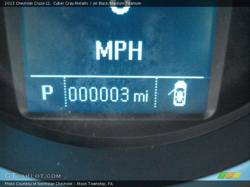 Cyber Gray Metallic / Jet Black/Medium Titanium 2013 Chevrolet Cruze LS