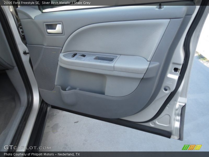 Silver Birch Metallic / Shale Grey 2006 Ford Freestyle SE