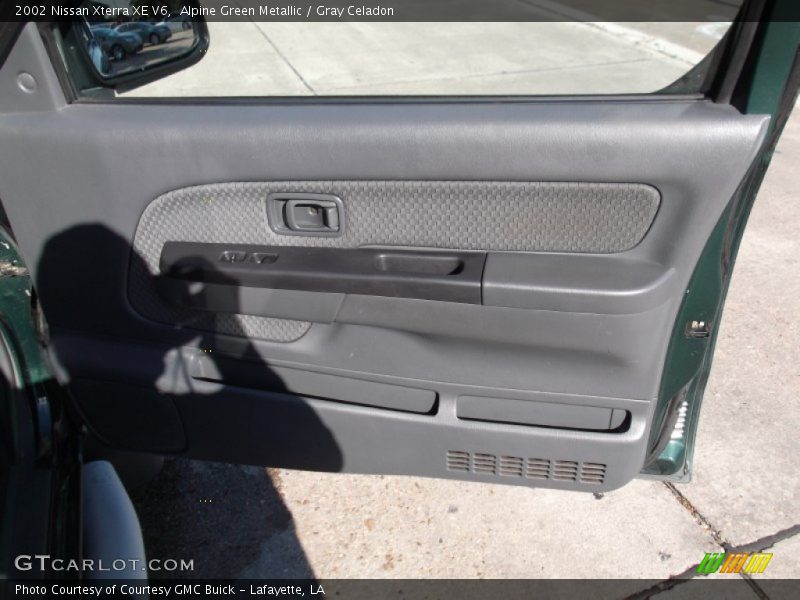 Alpine Green Metallic / Gray Celadon 2002 Nissan Xterra XE V6