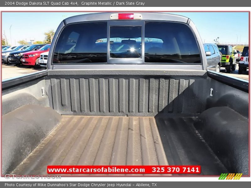 Graphite Metallic / Dark Slate Gray 2004 Dodge Dakota SLT Quad Cab 4x4