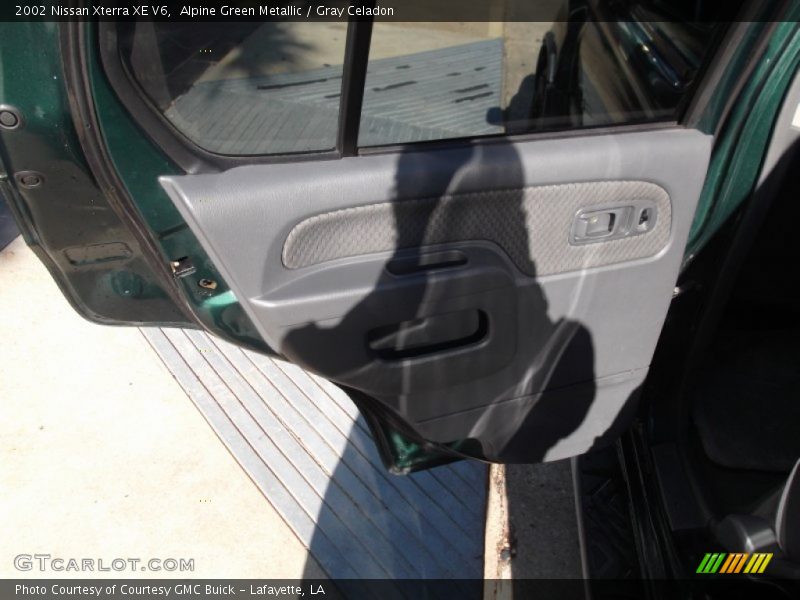 Alpine Green Metallic / Gray Celadon 2002 Nissan Xterra XE V6