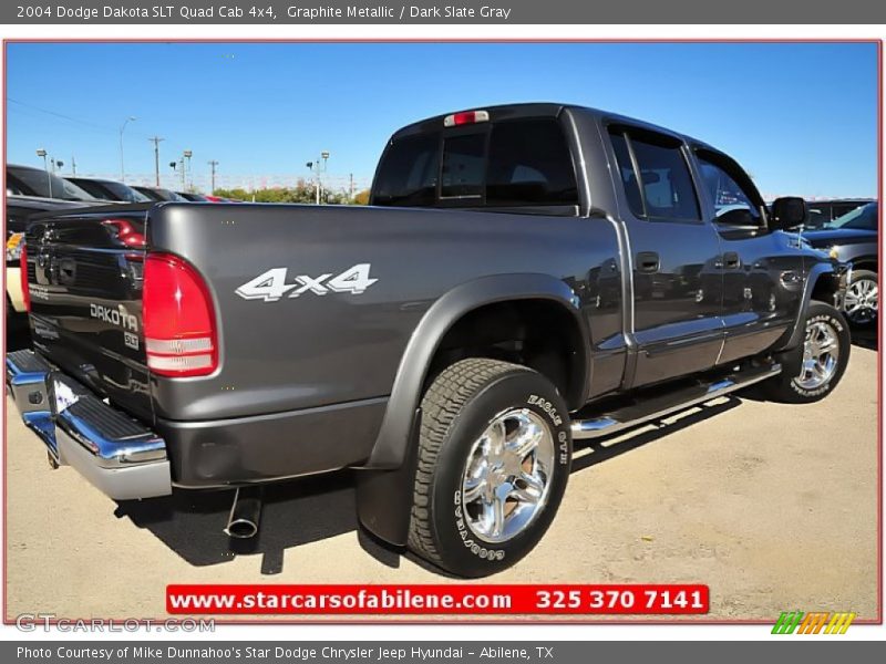 Graphite Metallic / Dark Slate Gray 2004 Dodge Dakota SLT Quad Cab 4x4