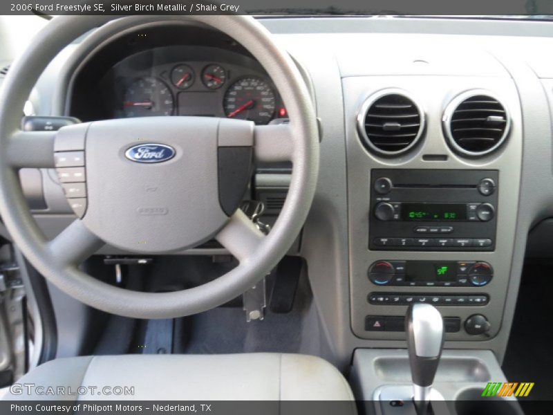 Silver Birch Metallic / Shale Grey 2006 Ford Freestyle SE