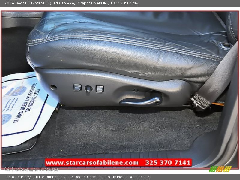 Graphite Metallic / Dark Slate Gray 2004 Dodge Dakota SLT Quad Cab 4x4