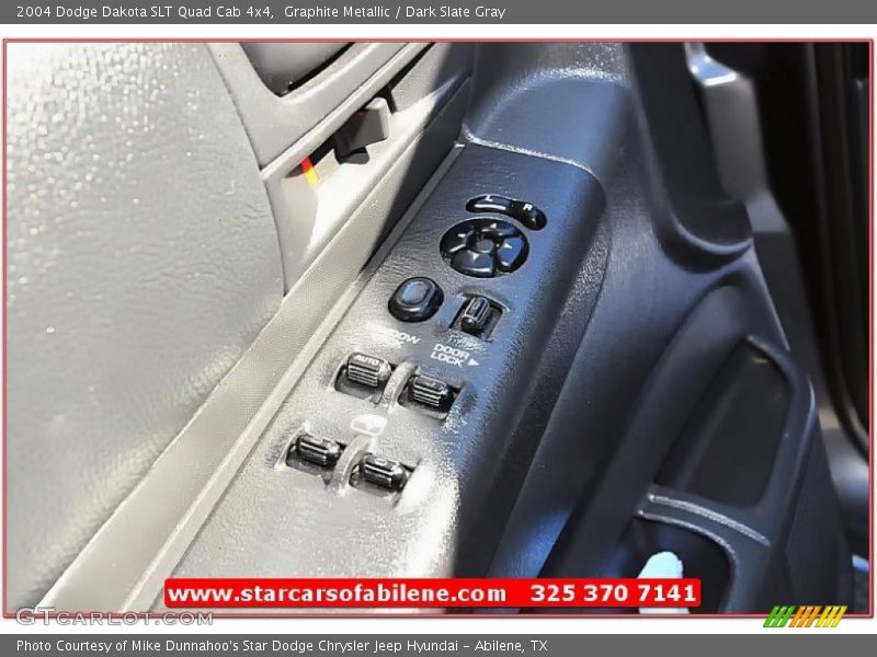 Graphite Metallic / Dark Slate Gray 2004 Dodge Dakota SLT Quad Cab 4x4