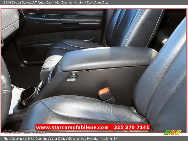 Graphite Metallic / Dark Slate Gray 2004 Dodge Dakota SLT Quad Cab 4x4