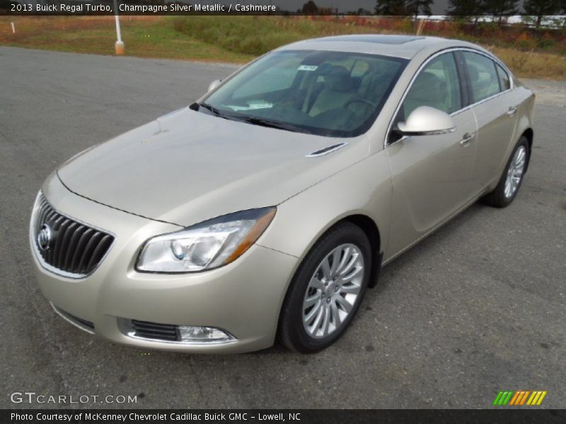 Front 3/4 View of 2013 Regal Turbo