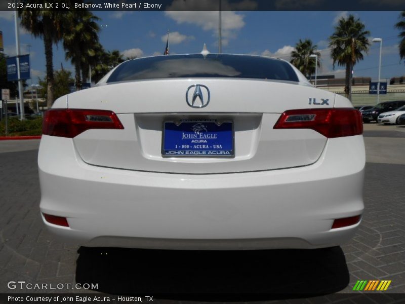 Bellanova White Pearl / Ebony 2013 Acura ILX 2.0L