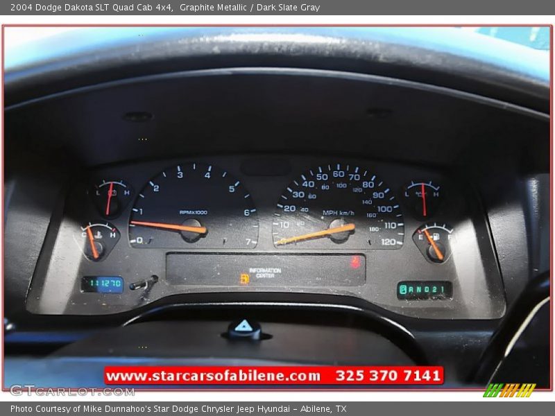 Graphite Metallic / Dark Slate Gray 2004 Dodge Dakota SLT Quad Cab 4x4