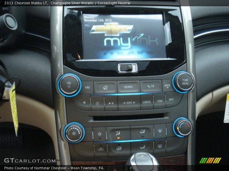 Champagne Silver Metallic / Cocoa/Light Neutral 2013 Chevrolet Malibu LT