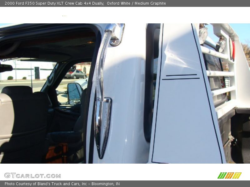 Oxford White / Medium Graphite 2000 Ford F350 Super Duty XLT Crew Cab 4x4 Dually