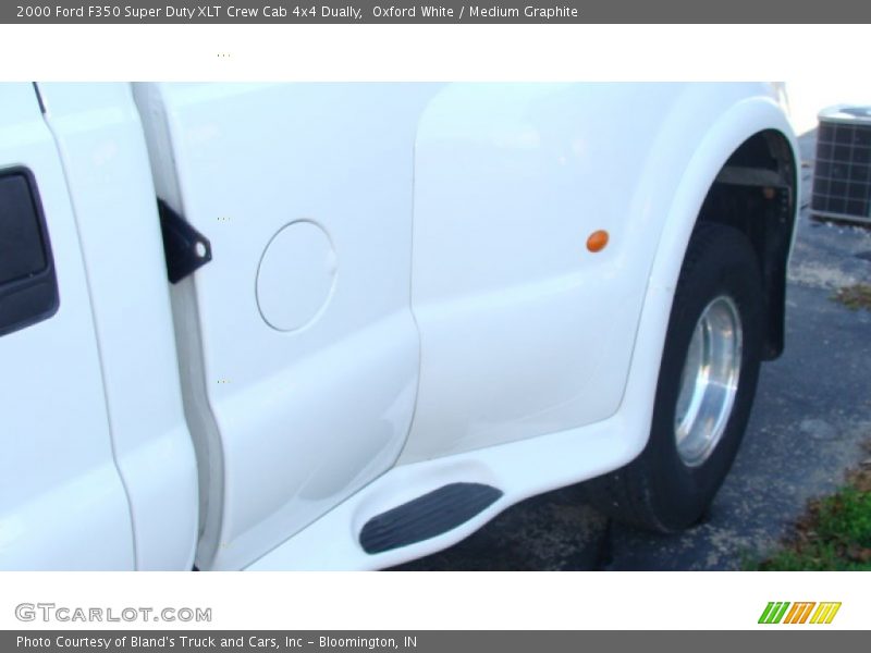 Oxford White / Medium Graphite 2000 Ford F350 Super Duty XLT Crew Cab 4x4 Dually