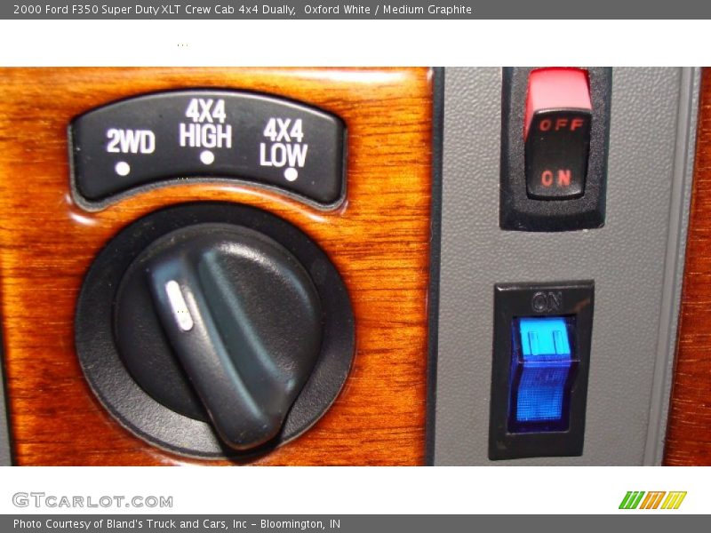 Oxford White / Medium Graphite 2000 Ford F350 Super Duty XLT Crew Cab 4x4 Dually