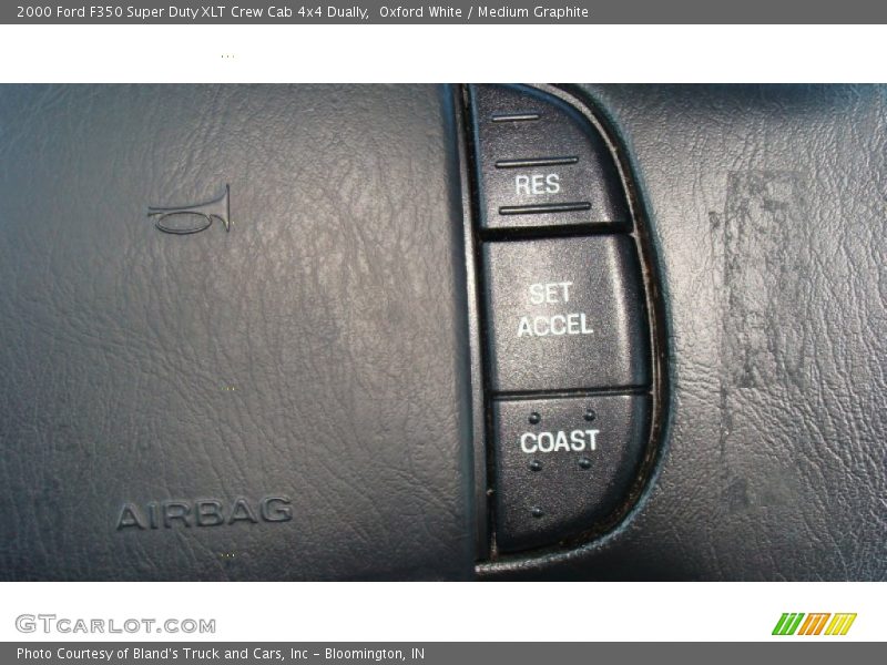 Oxford White / Medium Graphite 2000 Ford F350 Super Duty XLT Crew Cab 4x4 Dually