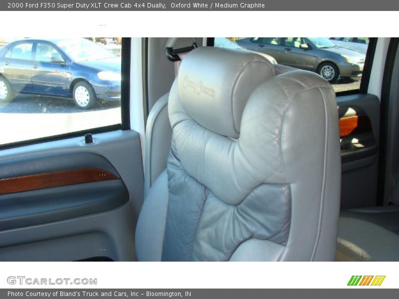 Oxford White / Medium Graphite 2000 Ford F350 Super Duty XLT Crew Cab 4x4 Dually