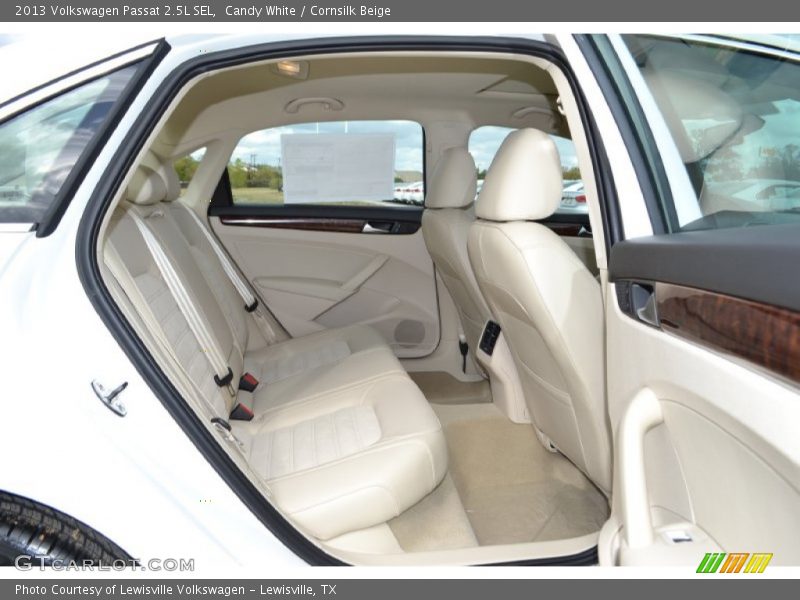 Candy White / Cornsilk Beige 2013 Volkswagen Passat 2.5L SEL