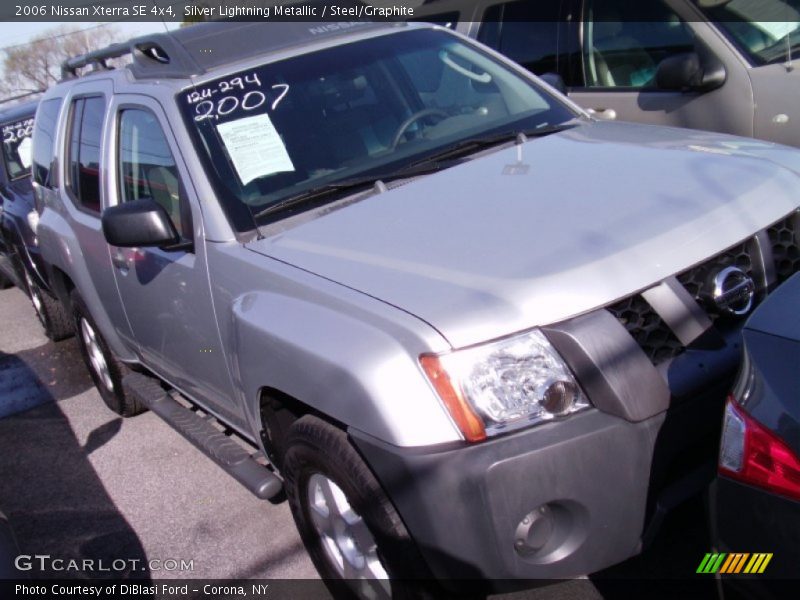 Silver Lightning Metallic / Steel/Graphite 2006 Nissan Xterra SE 4x4
