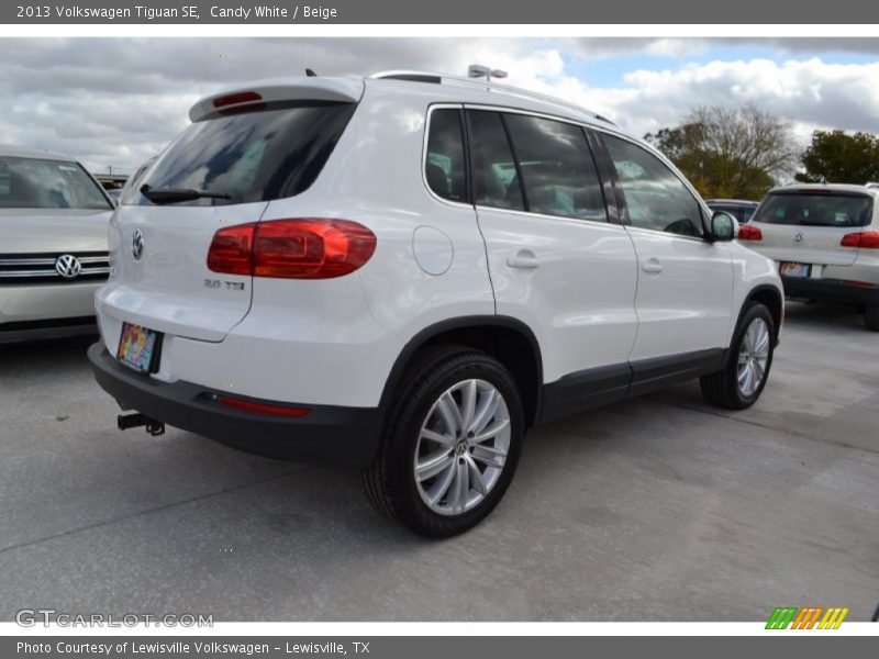 Candy White / Beige 2013 Volkswagen Tiguan SE
