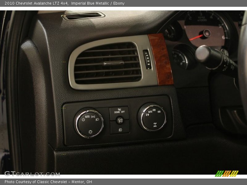 Imperial Blue Metallic / Ebony 2010 Chevrolet Avalanche LTZ 4x4
