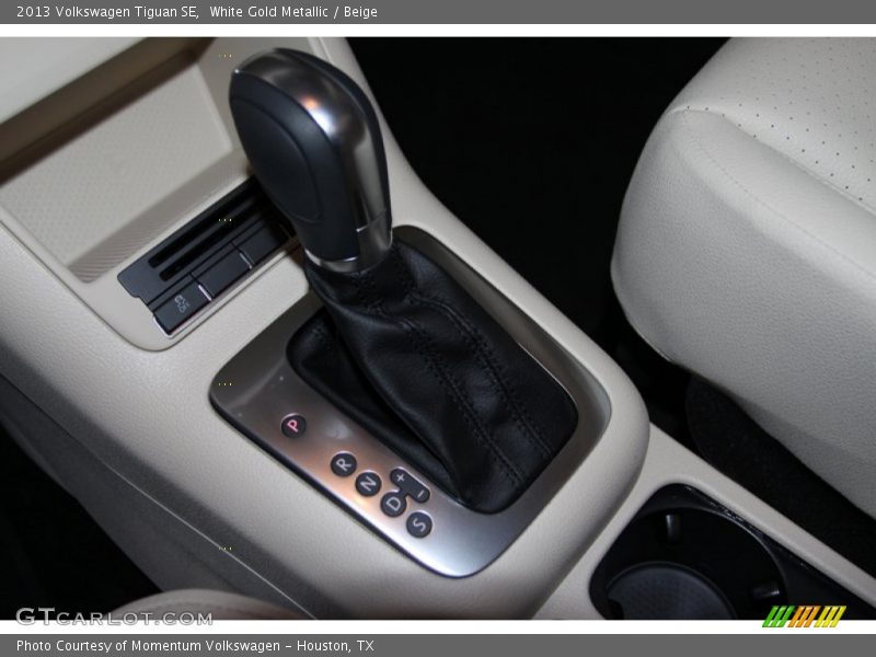 White Gold Metallic / Beige 2013 Volkswagen Tiguan SE