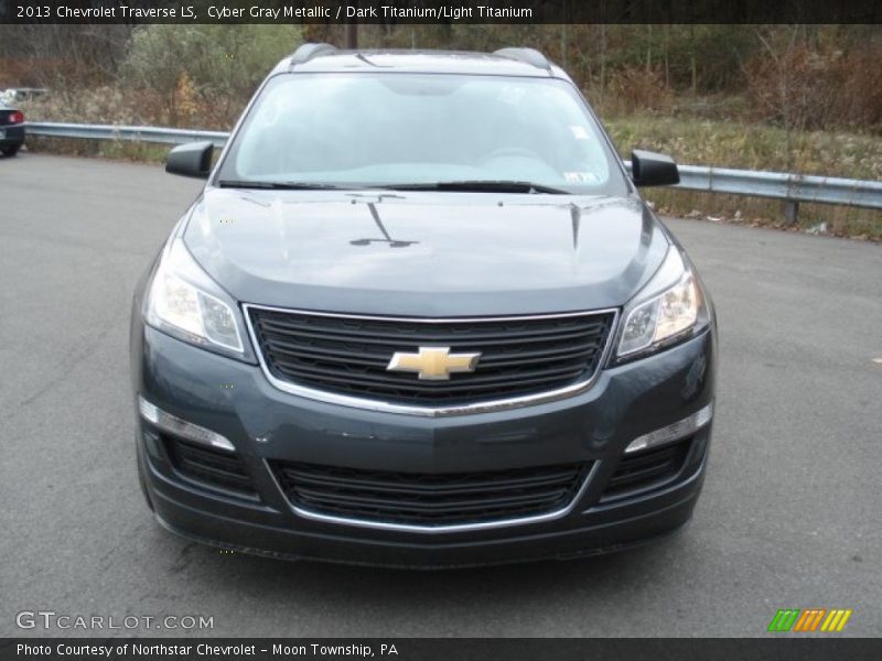 Cyber Gray Metallic / Dark Titanium/Light Titanium 2013 Chevrolet Traverse LS