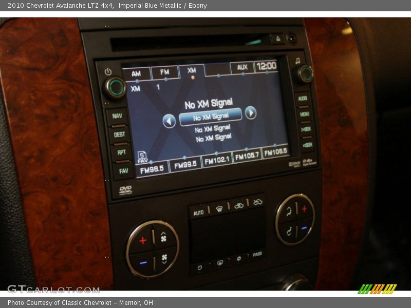 Imperial Blue Metallic / Ebony 2010 Chevrolet Avalanche LTZ 4x4