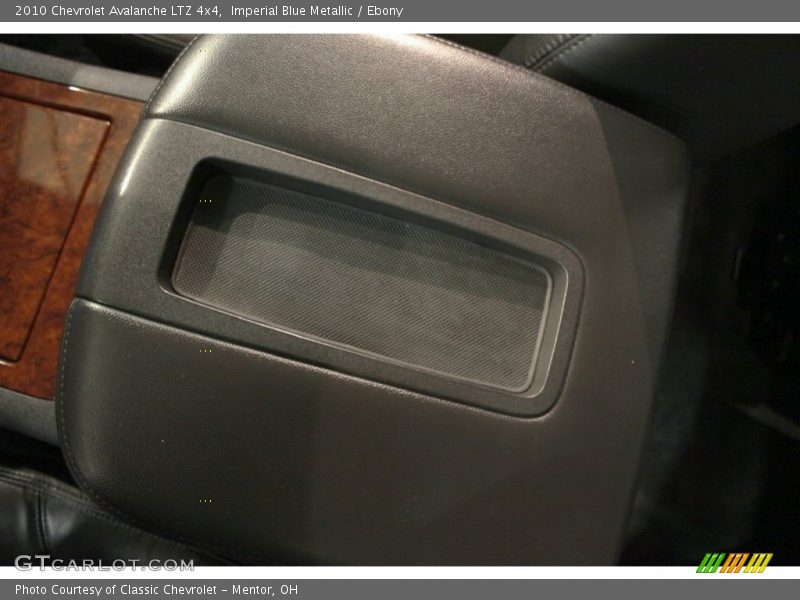 Imperial Blue Metallic / Ebony 2010 Chevrolet Avalanche LTZ 4x4