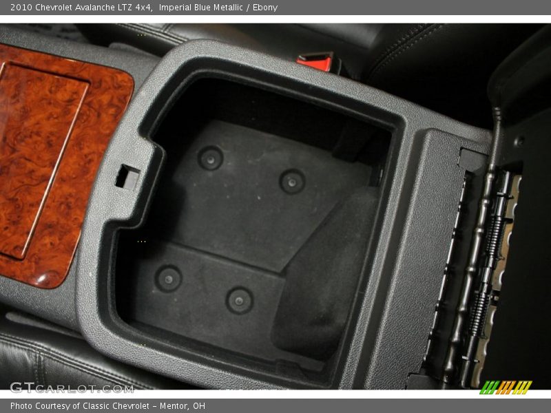 Imperial Blue Metallic / Ebony 2010 Chevrolet Avalanche LTZ 4x4
