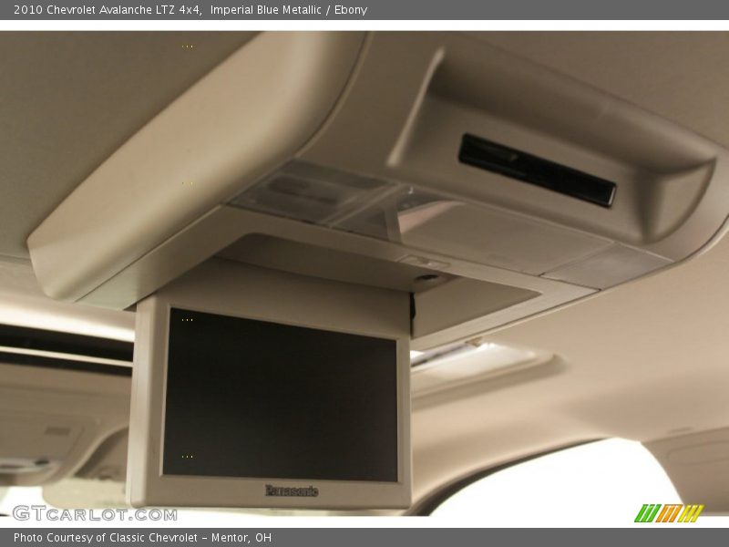 Imperial Blue Metallic / Ebony 2010 Chevrolet Avalanche LTZ 4x4