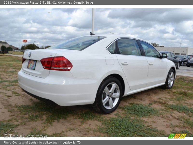 Candy White / Cornsilk Beige 2013 Volkswagen Passat 2.5L SE
