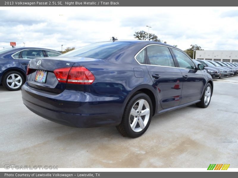 Night Blue Metallic / Titan Black 2013 Volkswagen Passat 2.5L SE