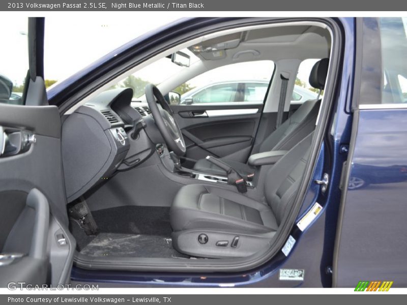 Night Blue Metallic / Titan Black 2013 Volkswagen Passat 2.5L SE