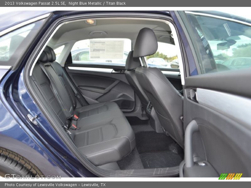 Night Blue Metallic / Titan Black 2013 Volkswagen Passat 2.5L SE