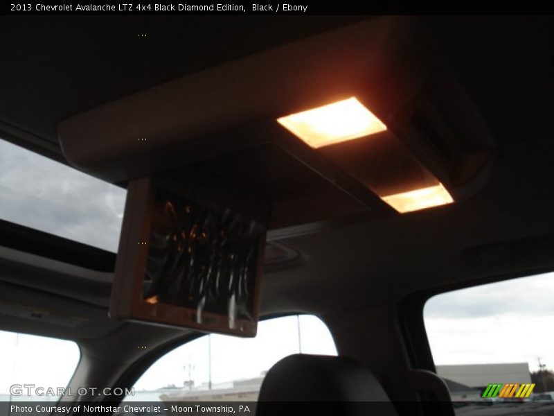 Black / Ebony 2013 Chevrolet Avalanche LTZ 4x4 Black Diamond Edition