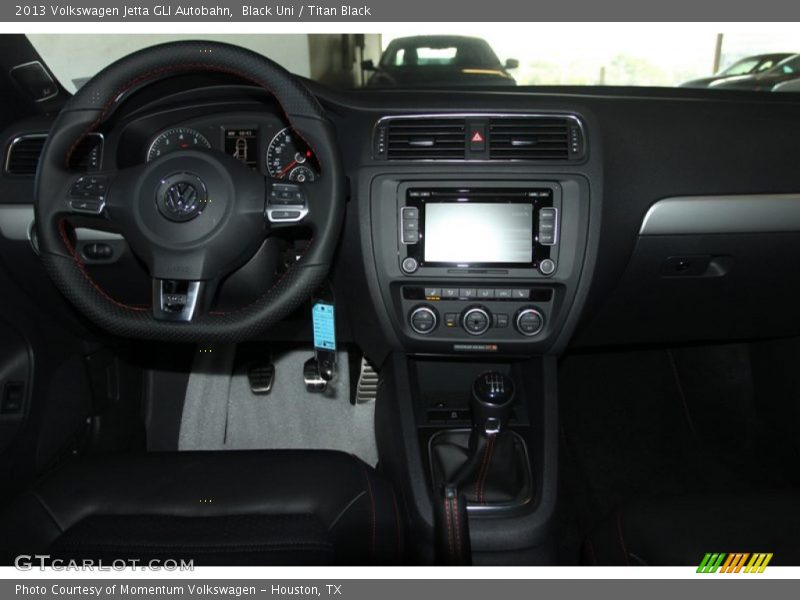 Black Uni / Titan Black 2013 Volkswagen Jetta GLI Autobahn
