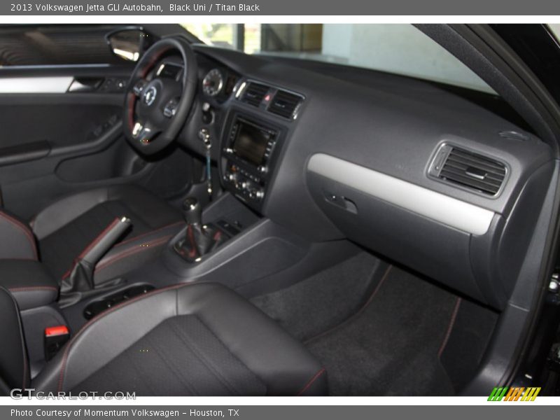 Black Uni / Titan Black 2013 Volkswagen Jetta GLI Autobahn