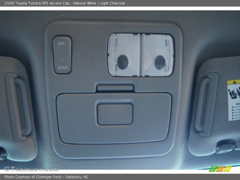 Natural White / Light Charcoal 2006 Toyota Tundra SR5 Access Cab