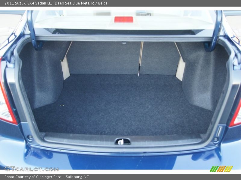  2011 SX4 Sedan LE Trunk