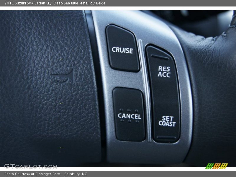 Controls of 2011 SX4 Sedan LE