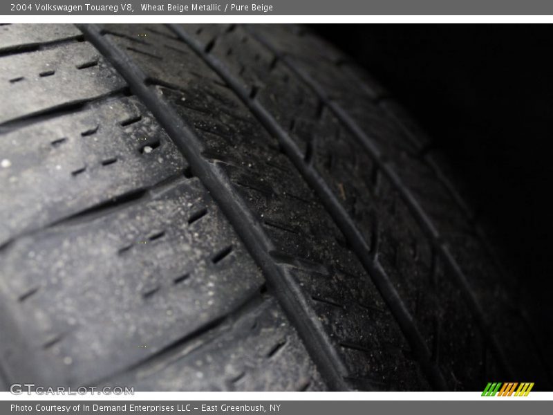 Wheat Beige Metallic / Pure Beige 2004 Volkswagen Touareg V8